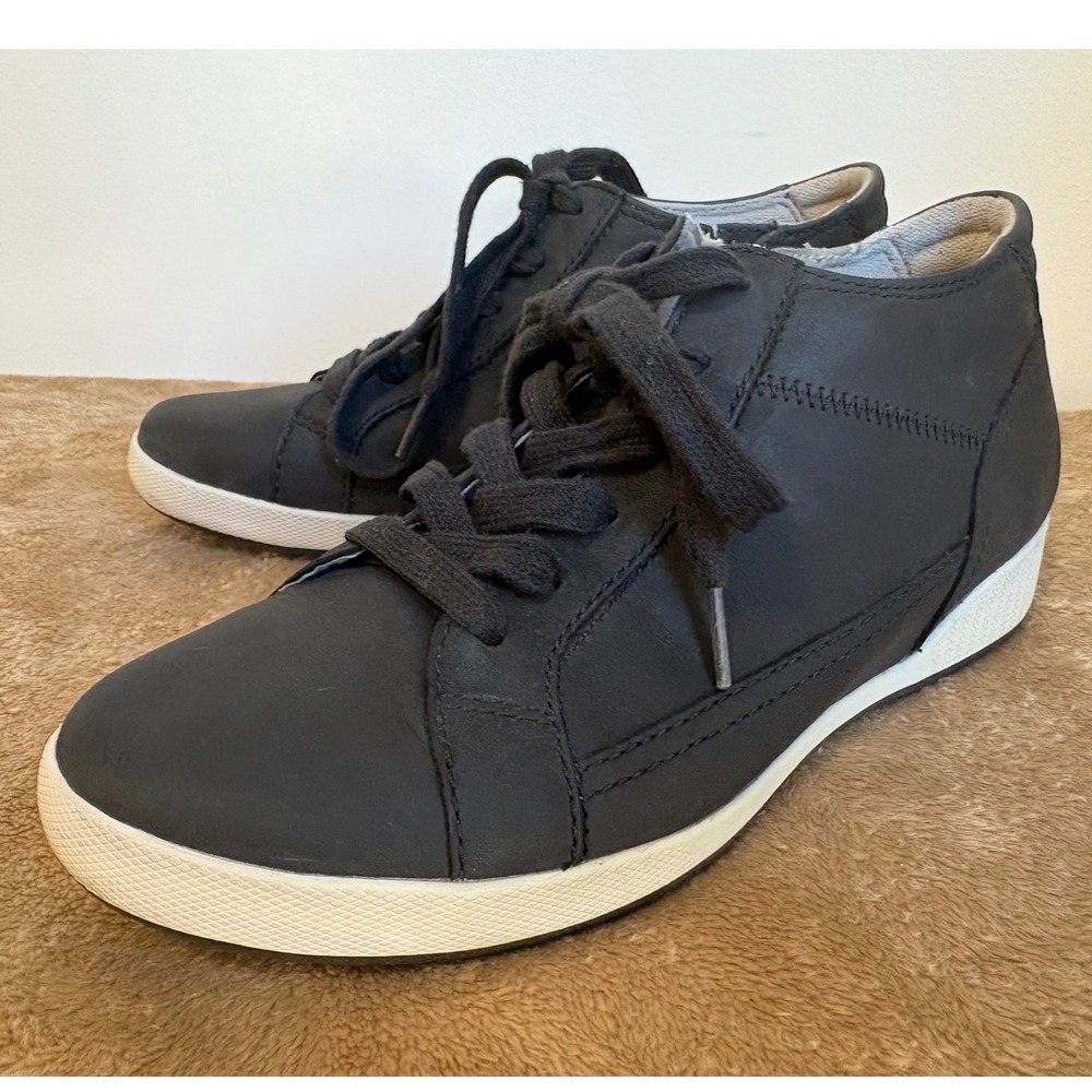 Dansko Onyx Sneaker Bootie Side Zip Sneakers Women EU 38 US 7.5 Mid Top Leather